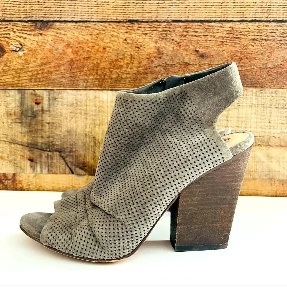 Vince Camuto Kentvi Suede Peep Toe Sandals